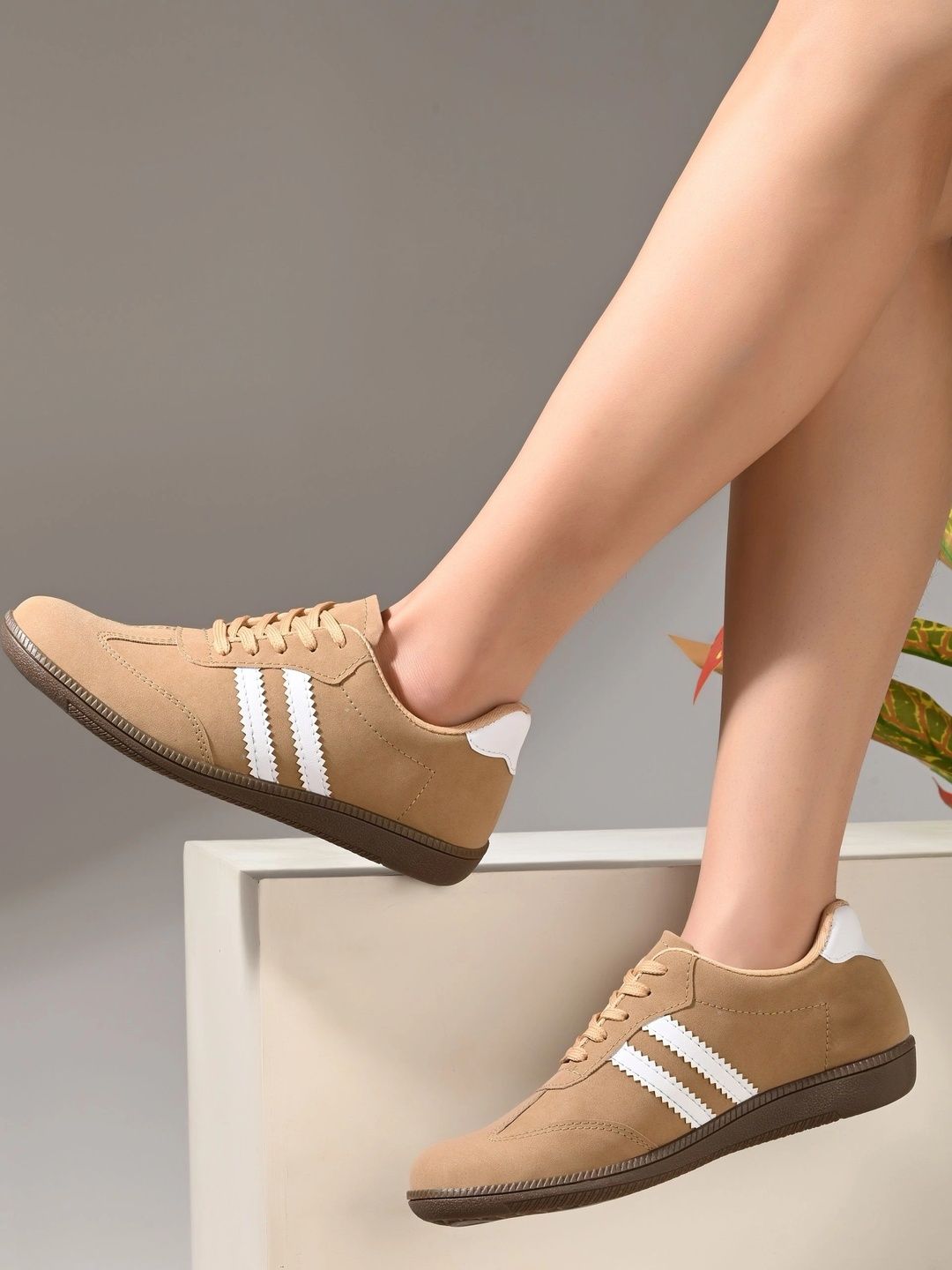 Ifah Women Colourblocked Sneakers-picture-54