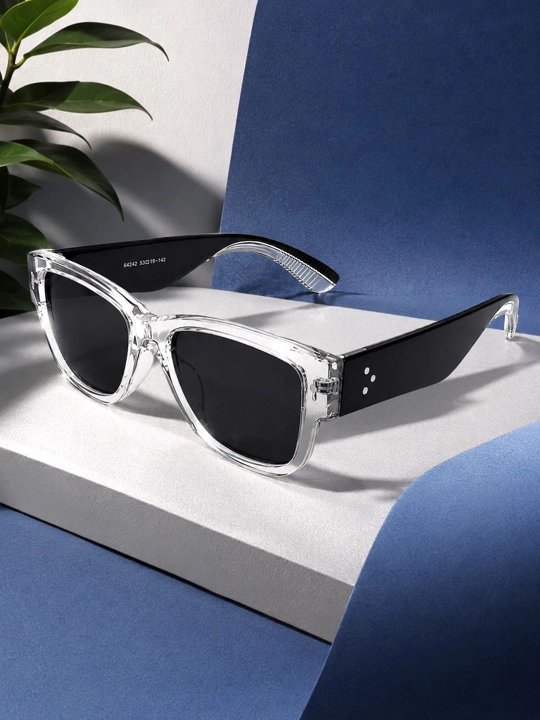 Garry Gobbs Unisex Black Lens & Silver-Toned Rectangle Sunglasses with-picture-57