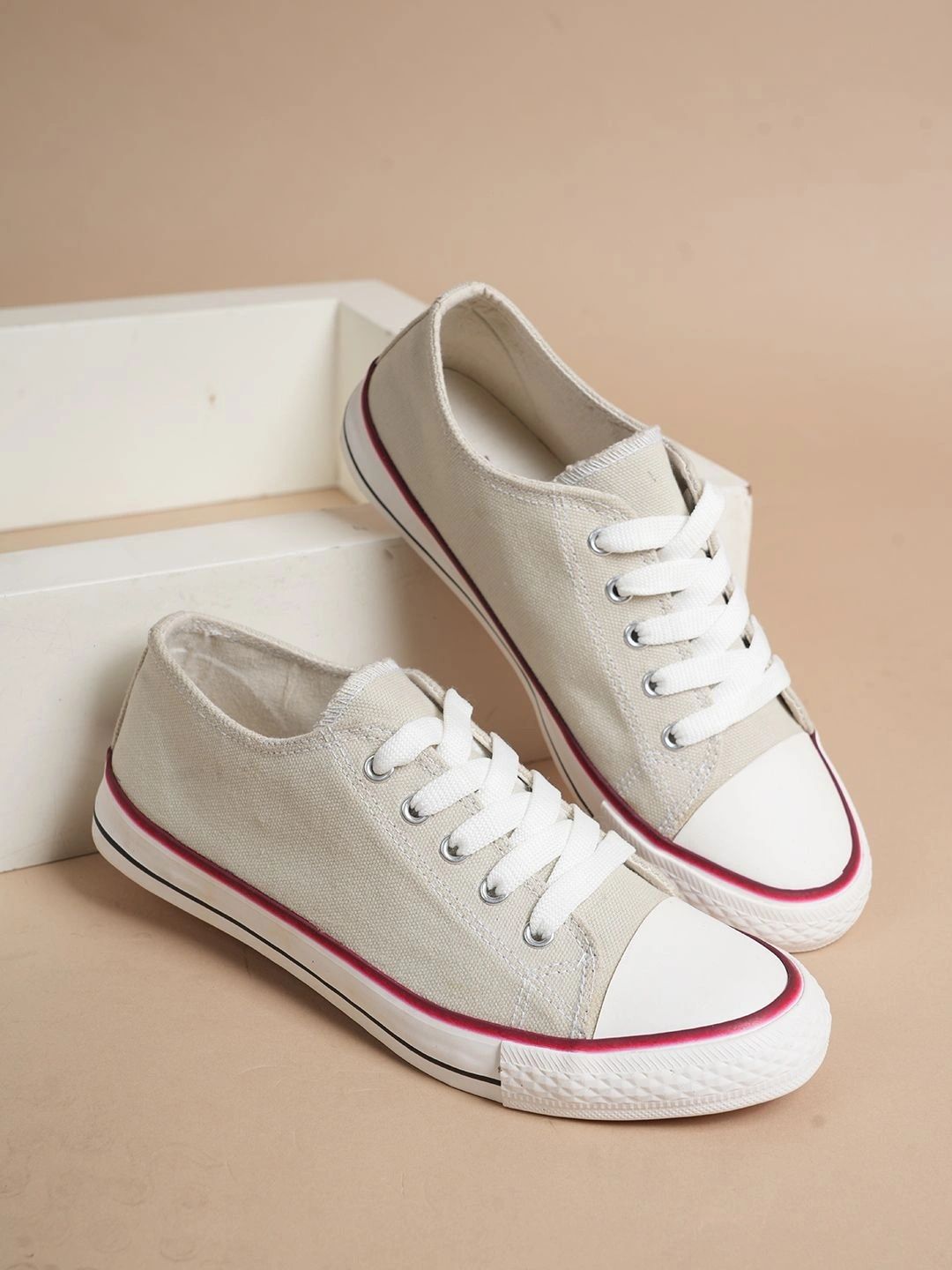 Roadster Men Sneakers-picture-54