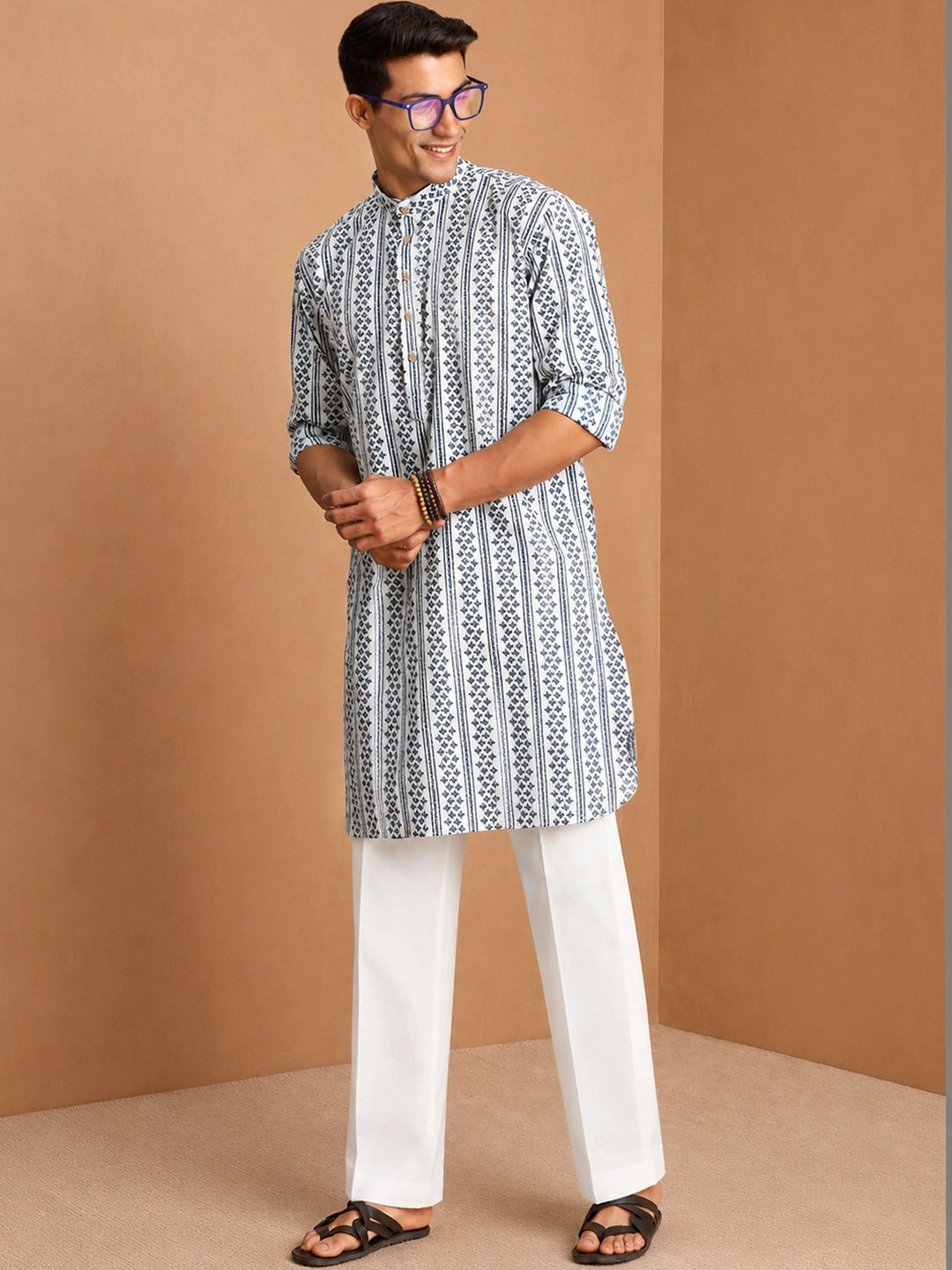 VASTRAMAY Men Ethnic Motifs Printed Regular Kurta with Trousers-picture-29