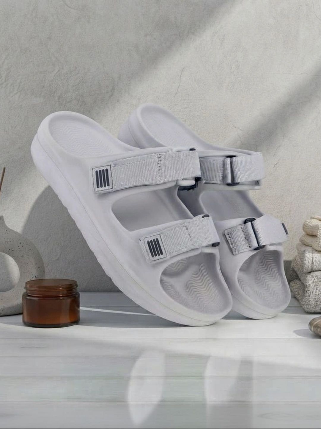 Roadster Men Sliders-picture-47