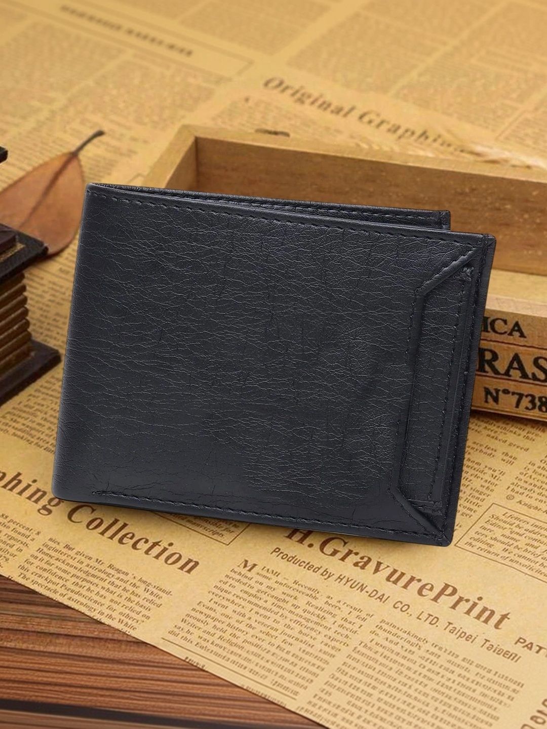 LAER Men Textured PU Two Fold Wallet-picture-43