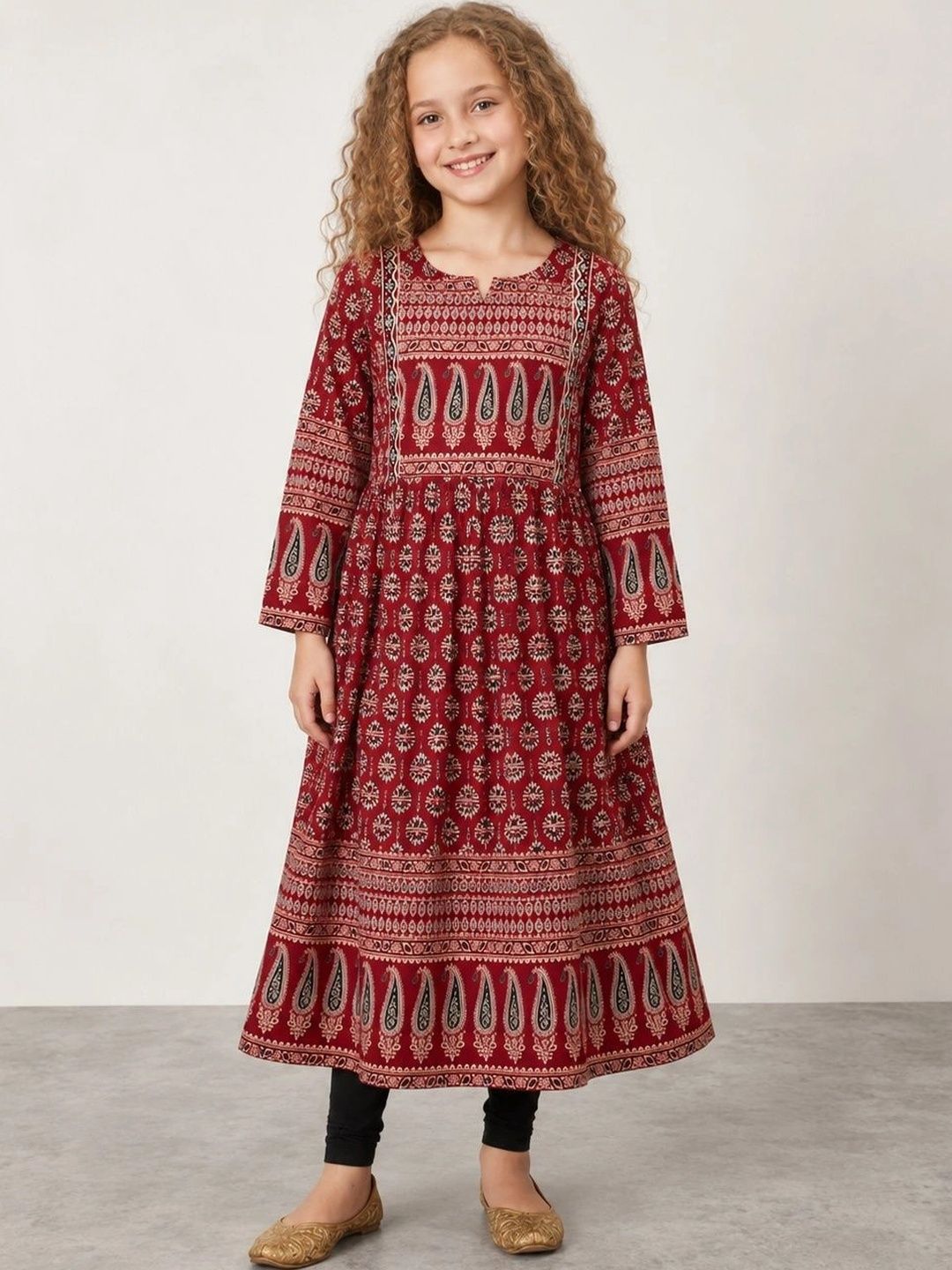 Muhuratam Girls Paisley Printed Kurta-picture-12