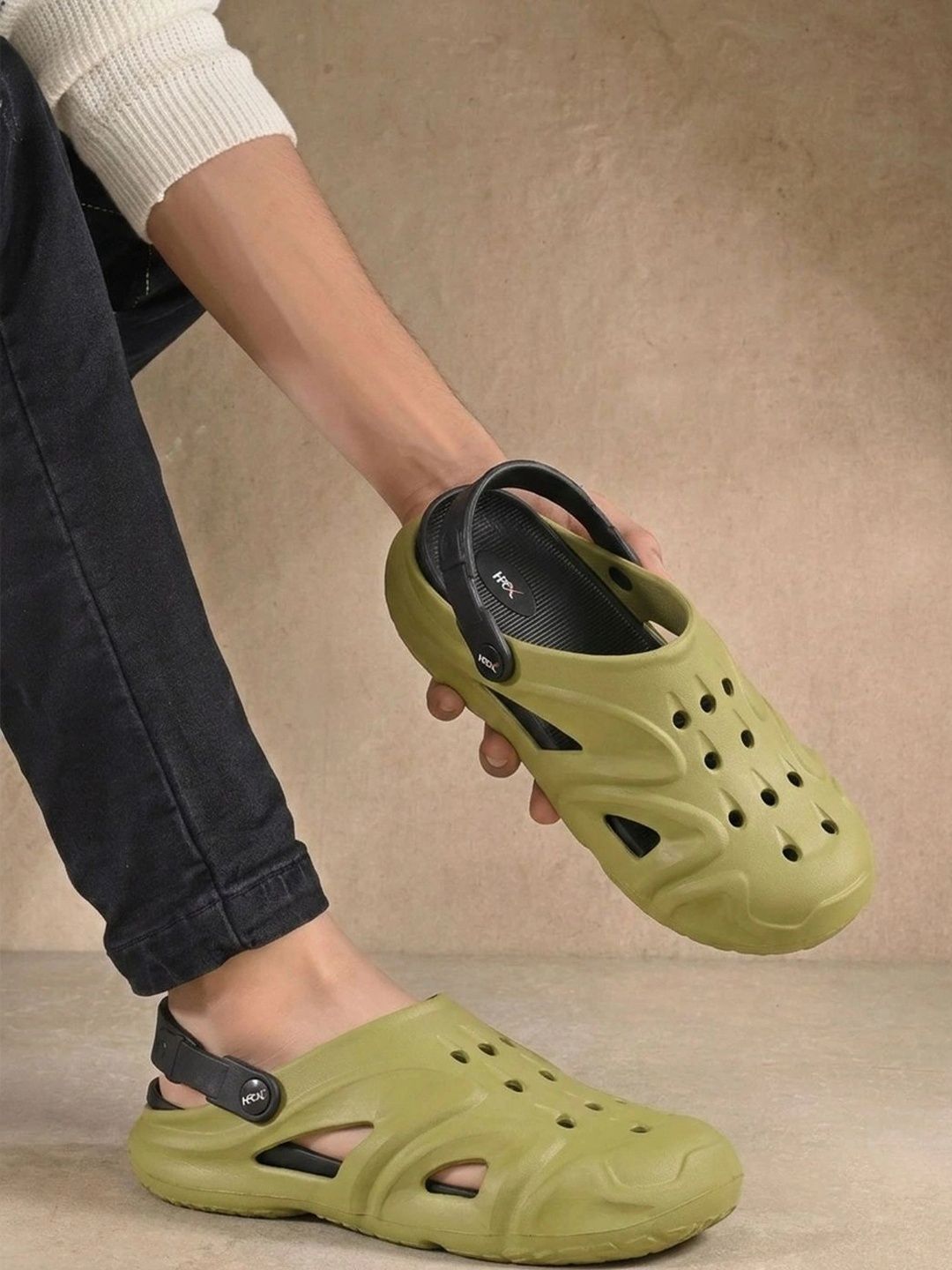 HRX by Hrithik Roshan Men Clogs Sandals-picture-56