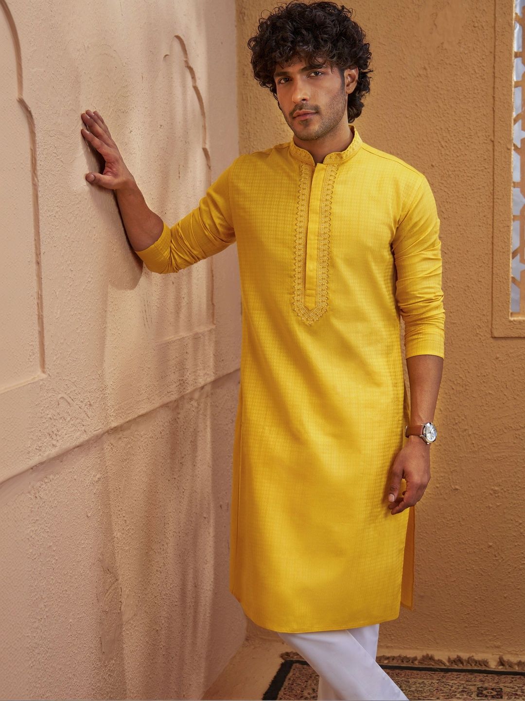 VASTRAMAY Men Thread Work Jacquard Kurta-picture-41