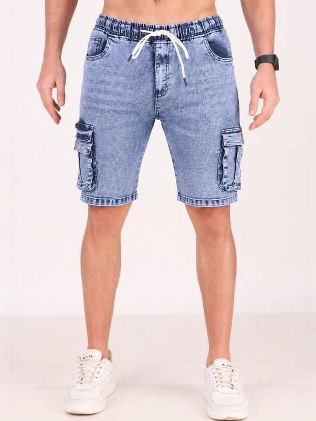 Eshop Men Washed Skinny Fit Low-Rise Denim Cargo Shorts Technology-picture-11