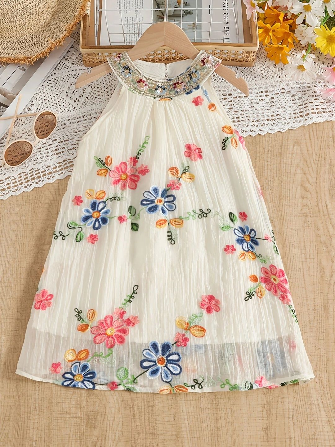 Katalyn Floral Embroidered Chiffon A-Line Dress-picture-10
