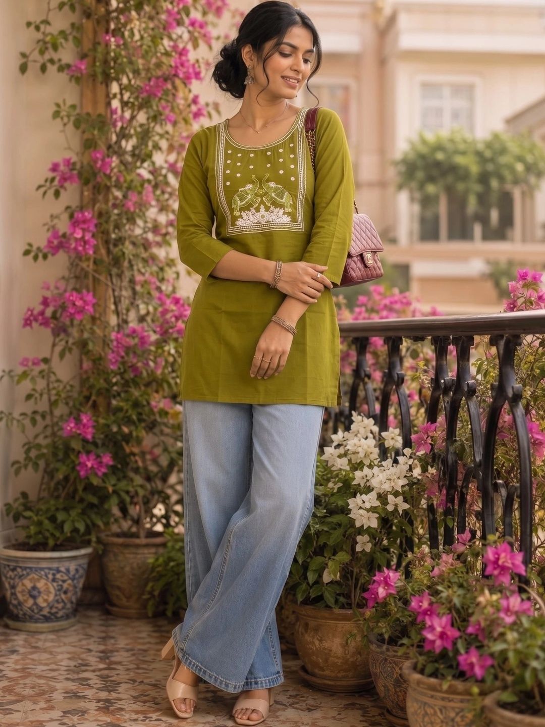 AXI COUTURE Ethnic Motifs Embroidered Thread Work Pure Cotton Thread Work Kurti-picture-14
