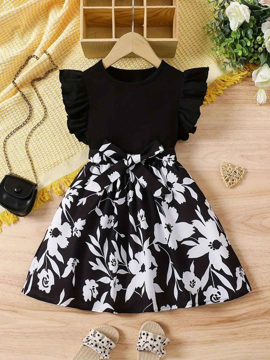 STYLE CONNECT Floral Print Flutter Sleeve Ruffled A-Line Dress-image-44