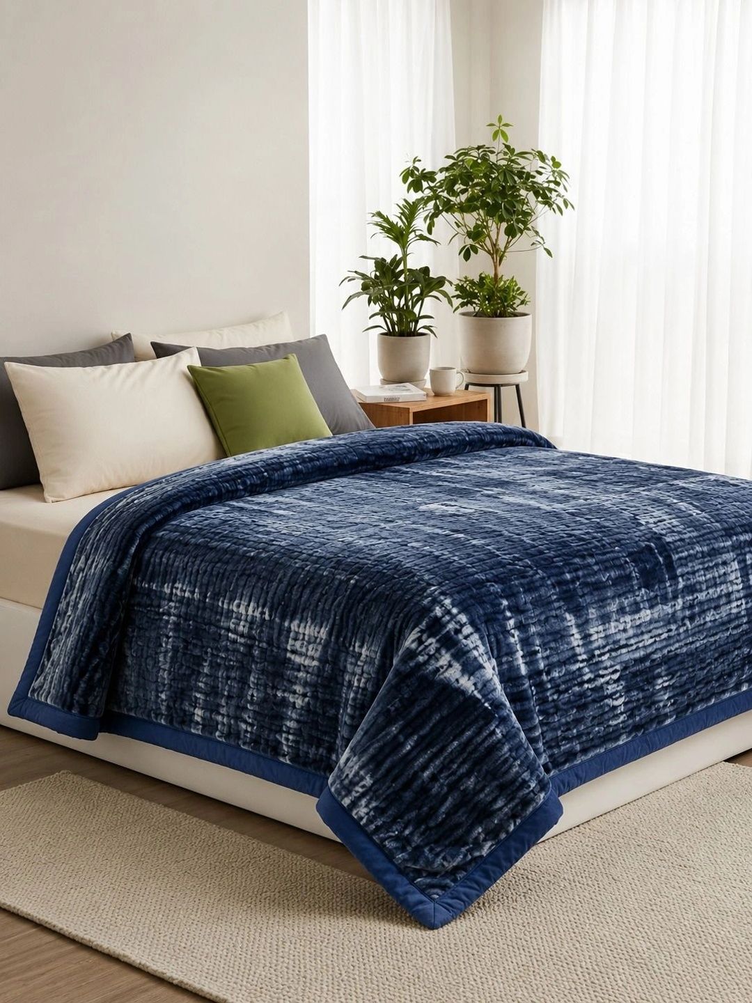 Signature Blue Heavy Winter Quilt-image-40