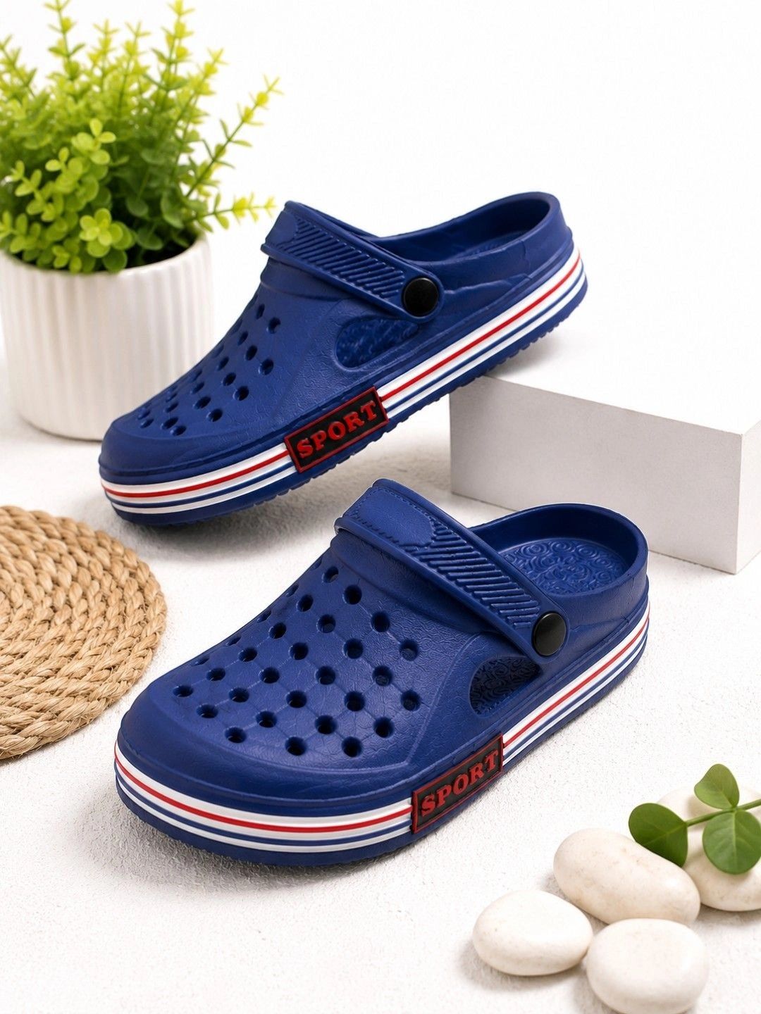SZN Men Colourblocked Clogs-picture-58
