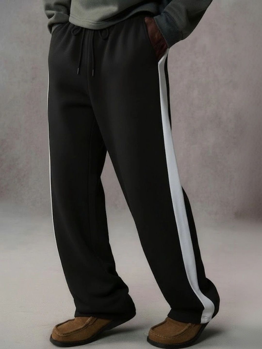 Daphne Maurier Men Regular Fit Training Track Pants-picture-35