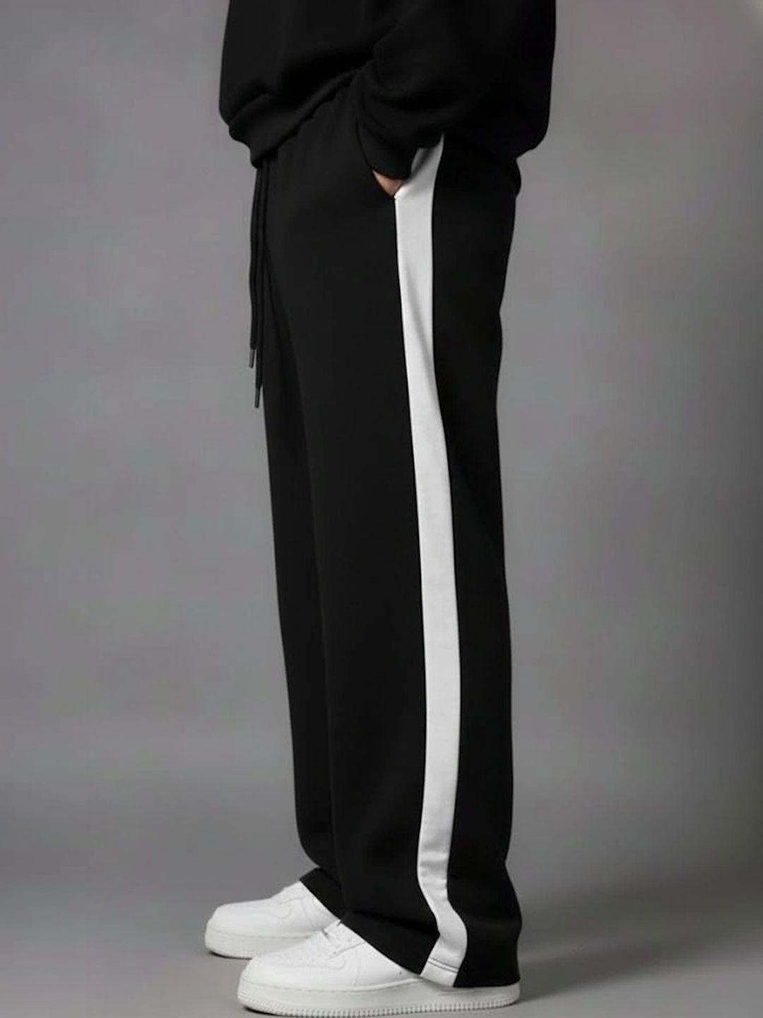 WARCOURT Men Regular Fit Colourblocked Training Track Pants-picture-11