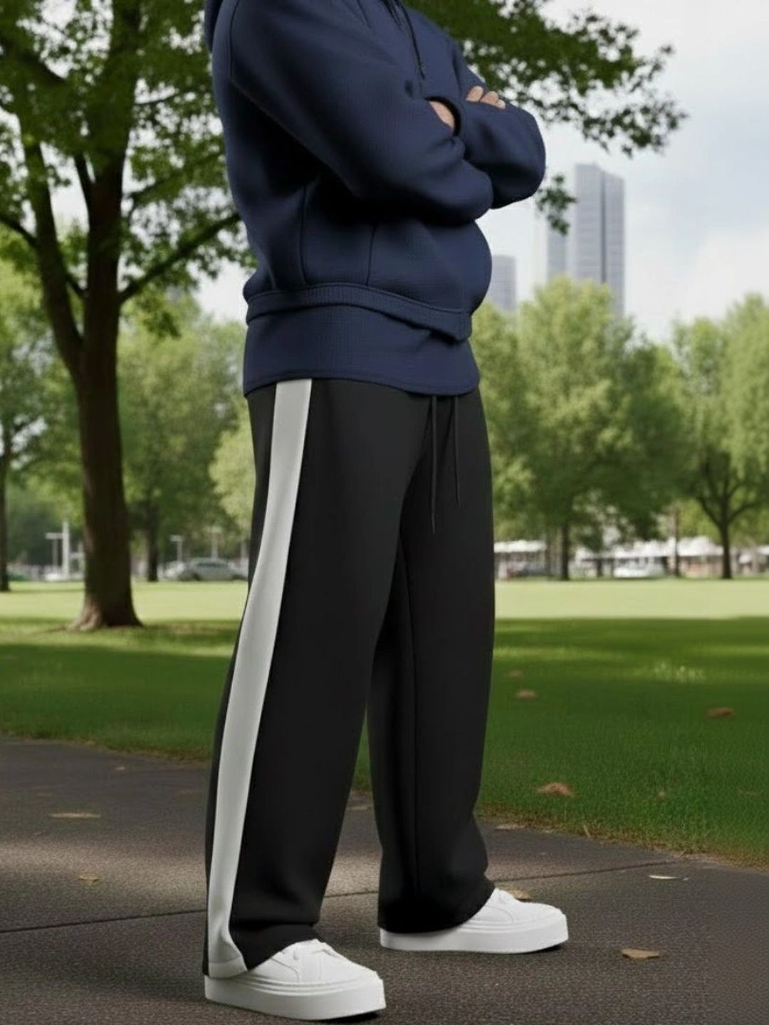Daphne Maurier Men Regular Fit Colourblocked Training Track Pants-picture-42