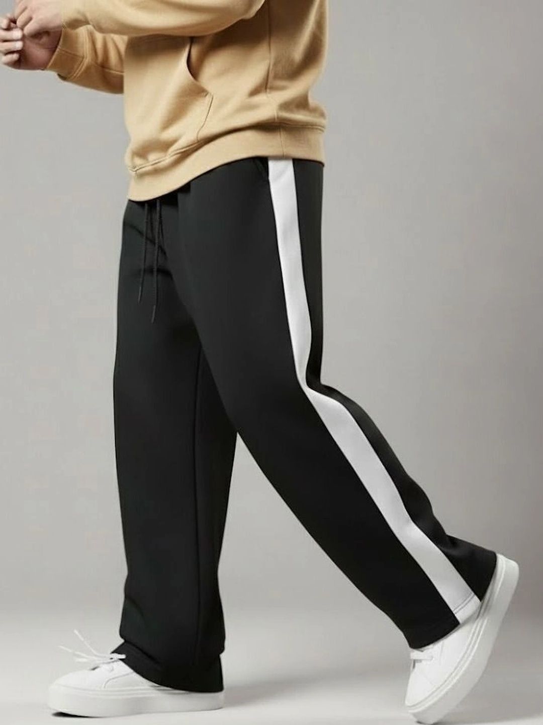Daphne Maurier Men Regular Fit Colourblocked Training Track Pants-picture-22