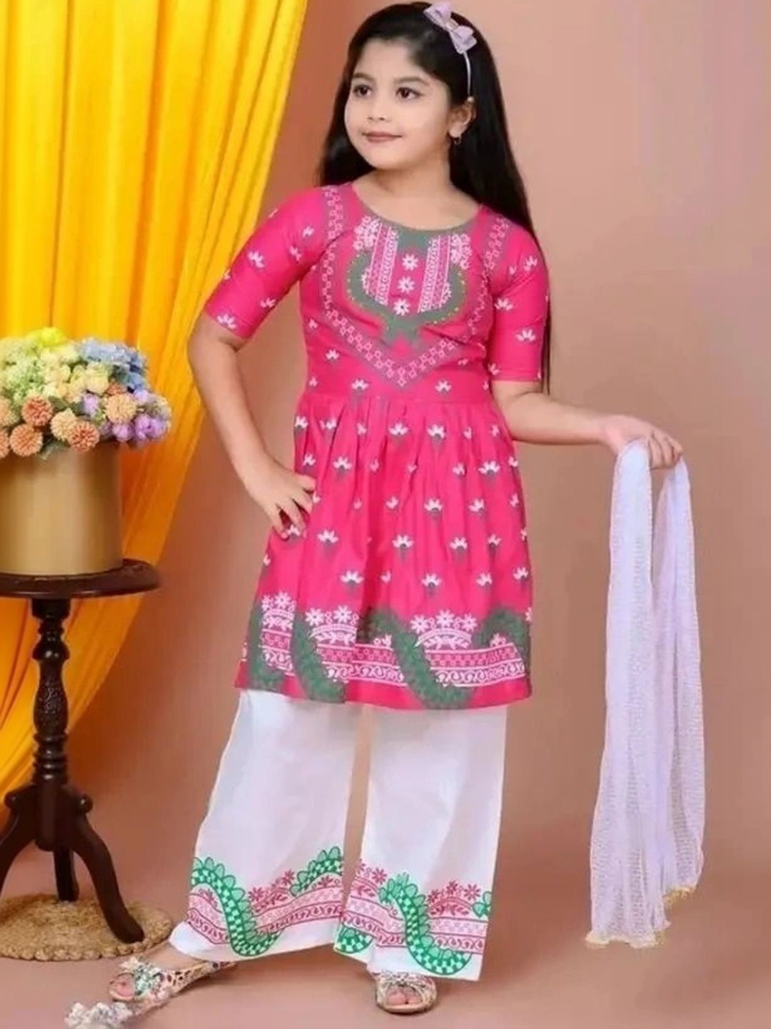 KIDS EARTH Girls Printed Palazzos-picture-32