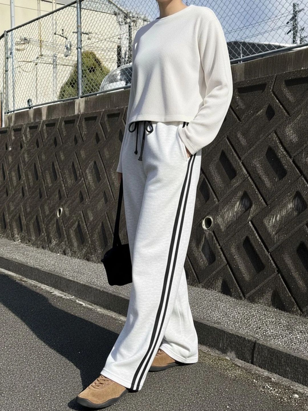 Daphne Maurier Women Regular Fit Training Track Pants-picture-32