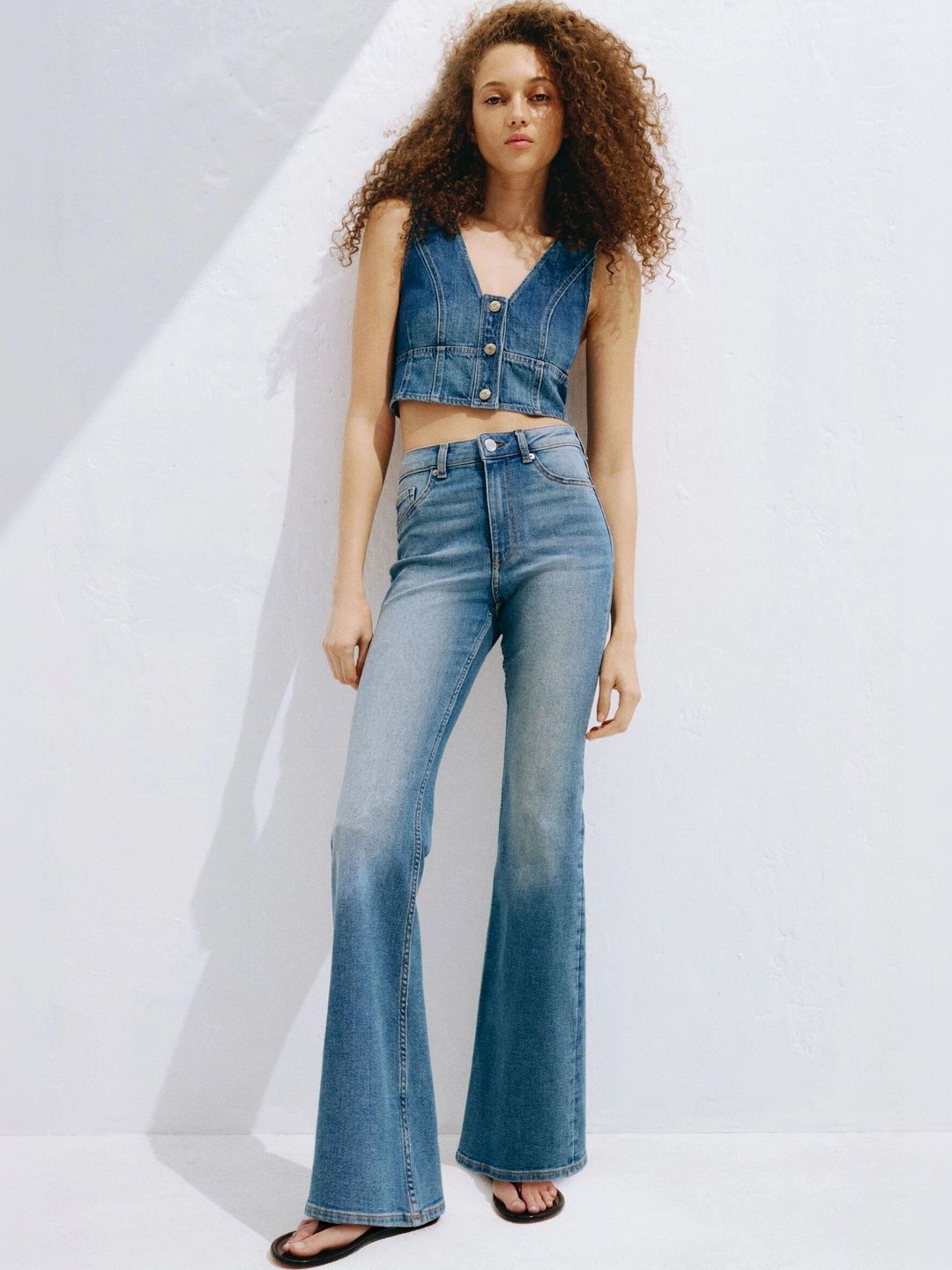 H&M Flared High Waist Jeans-picture-34