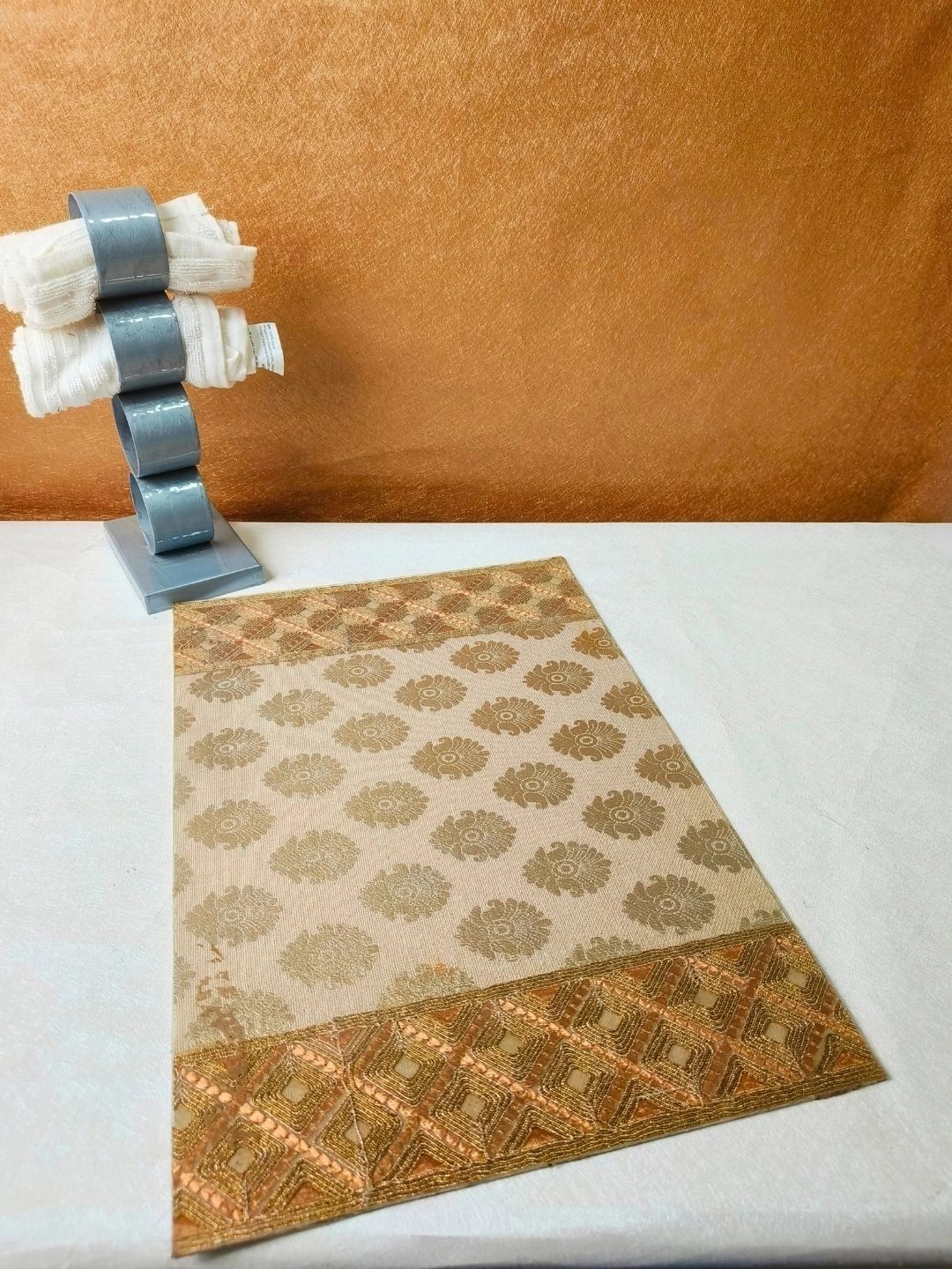 THE HOME CO. 2 Pcs Beige Printed Rectangle Table Placemats-picture-26