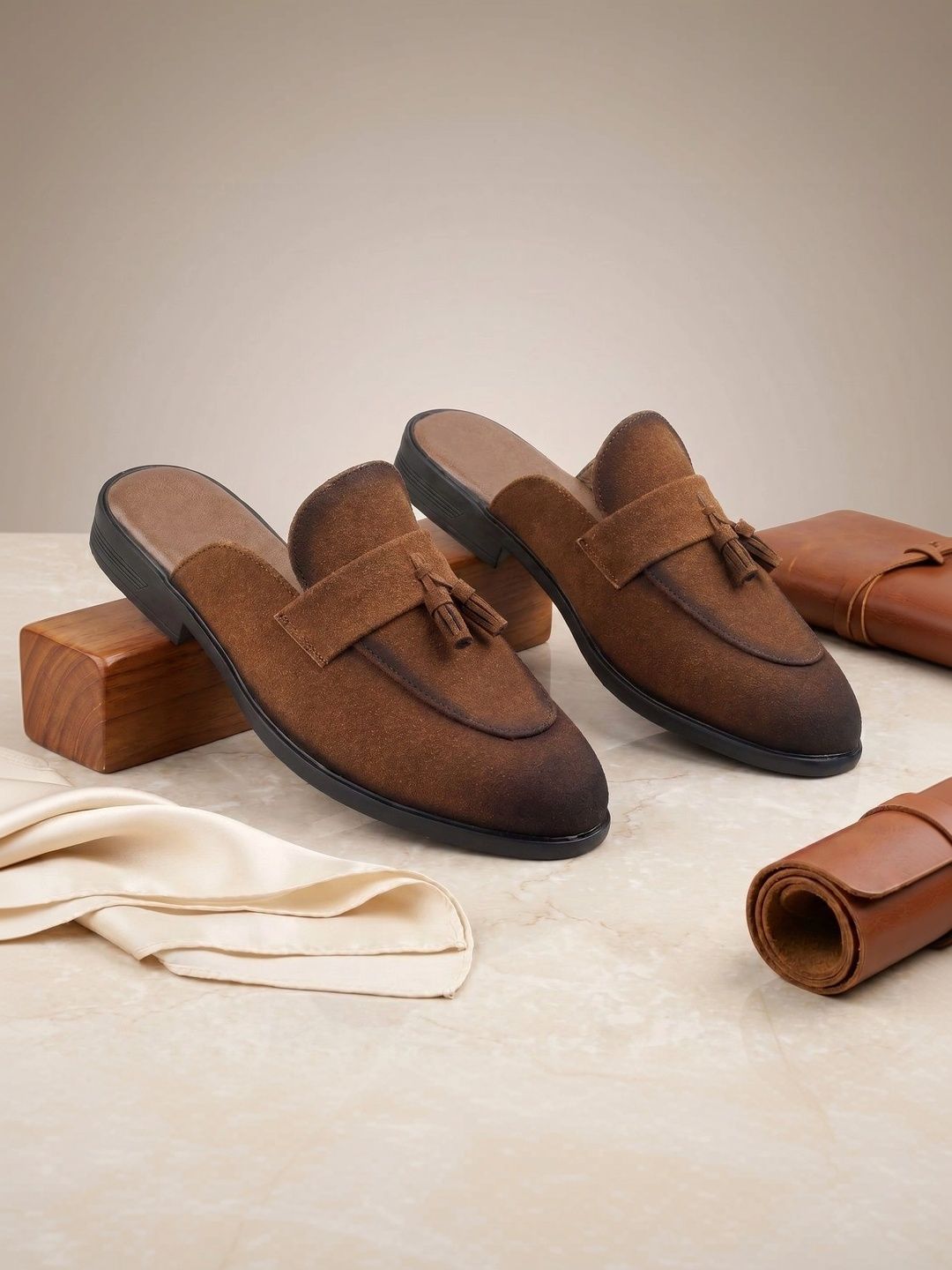 Anouk Men Suede Mules-picture-39