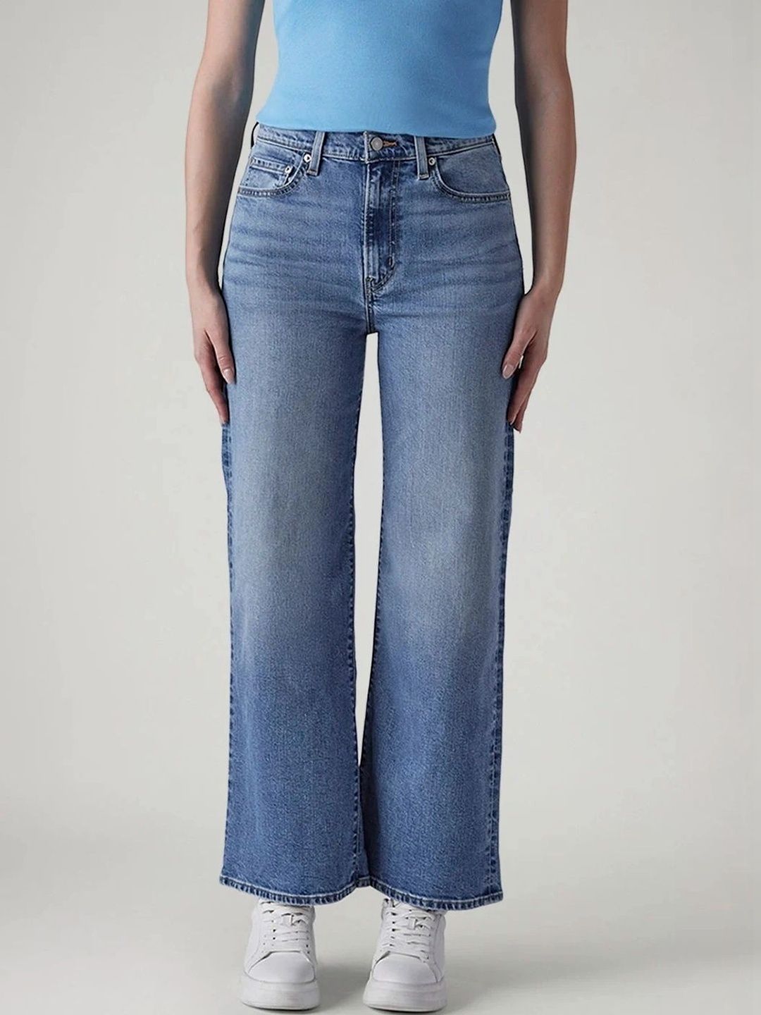 Levis Women Classic High-Rise Light Fade Stretchable Jeans-picture-56
