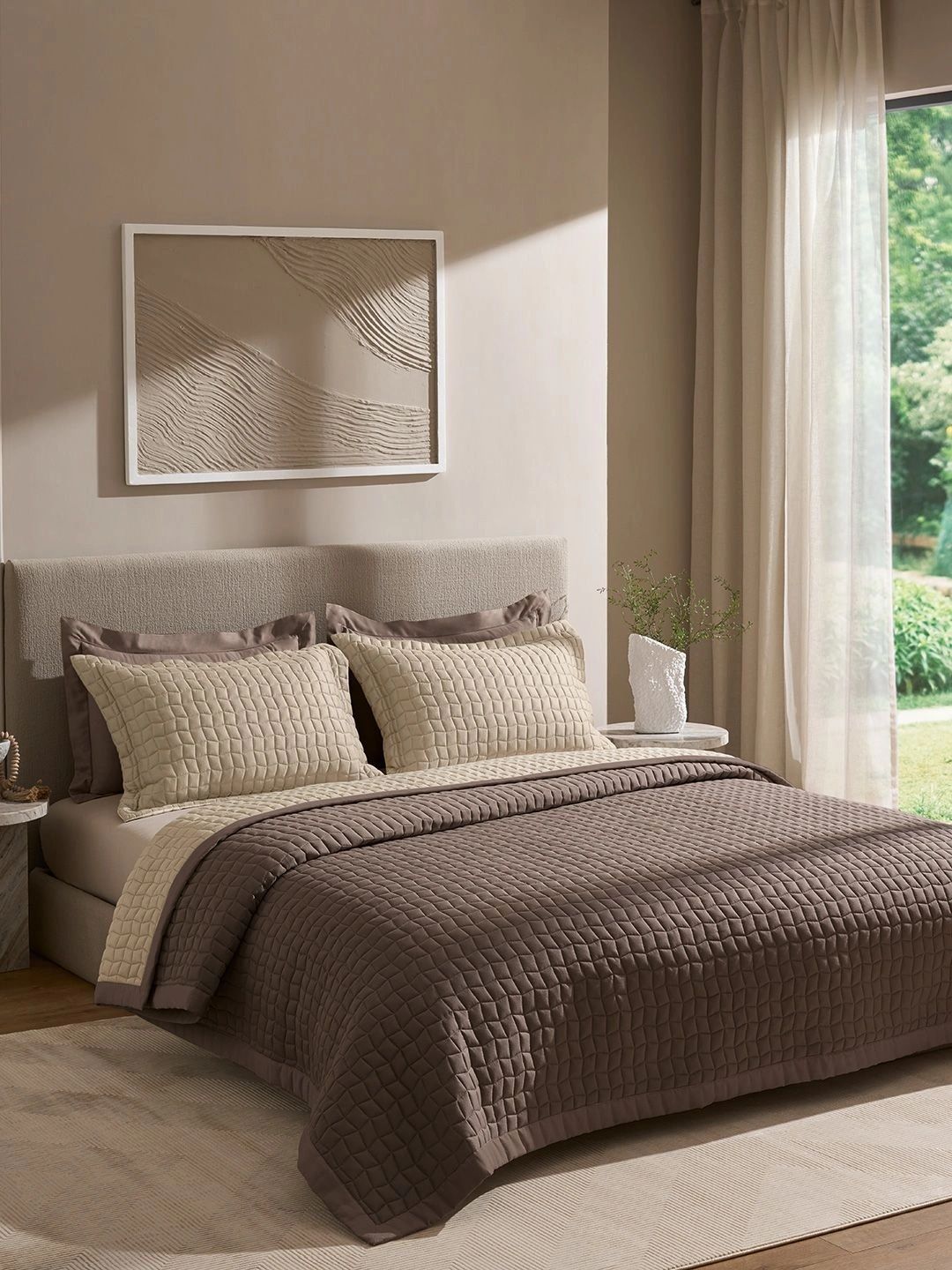 SANSAAR A DDECOR BRAND LIVE CONSCIOUSLY Beige & Cream-Coloured Geometric Cotton 3 Piece Double Extra Large Bedding Set-picture-37