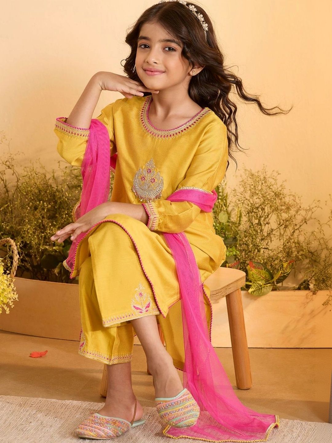 Biba Girls Ethnic Motifs Embroidered Regular Thread Work Kurta with Palazzos & With Dupatta-picture-11