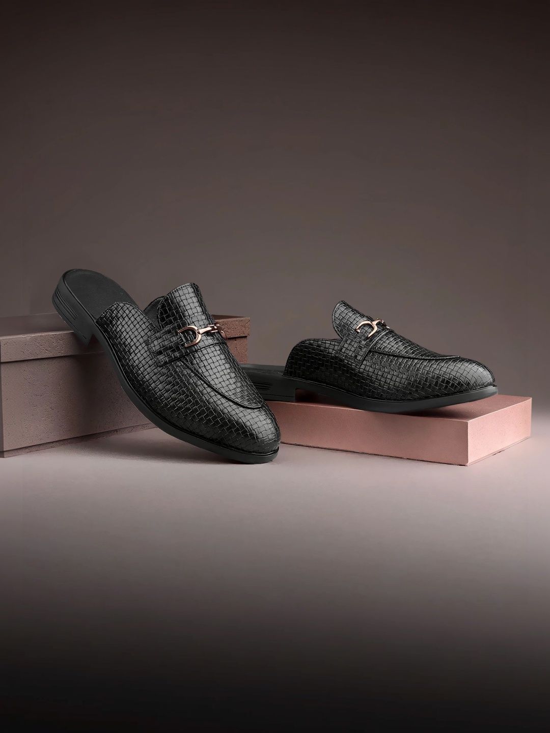 Anouk Men Woven Design Mules-picture-44