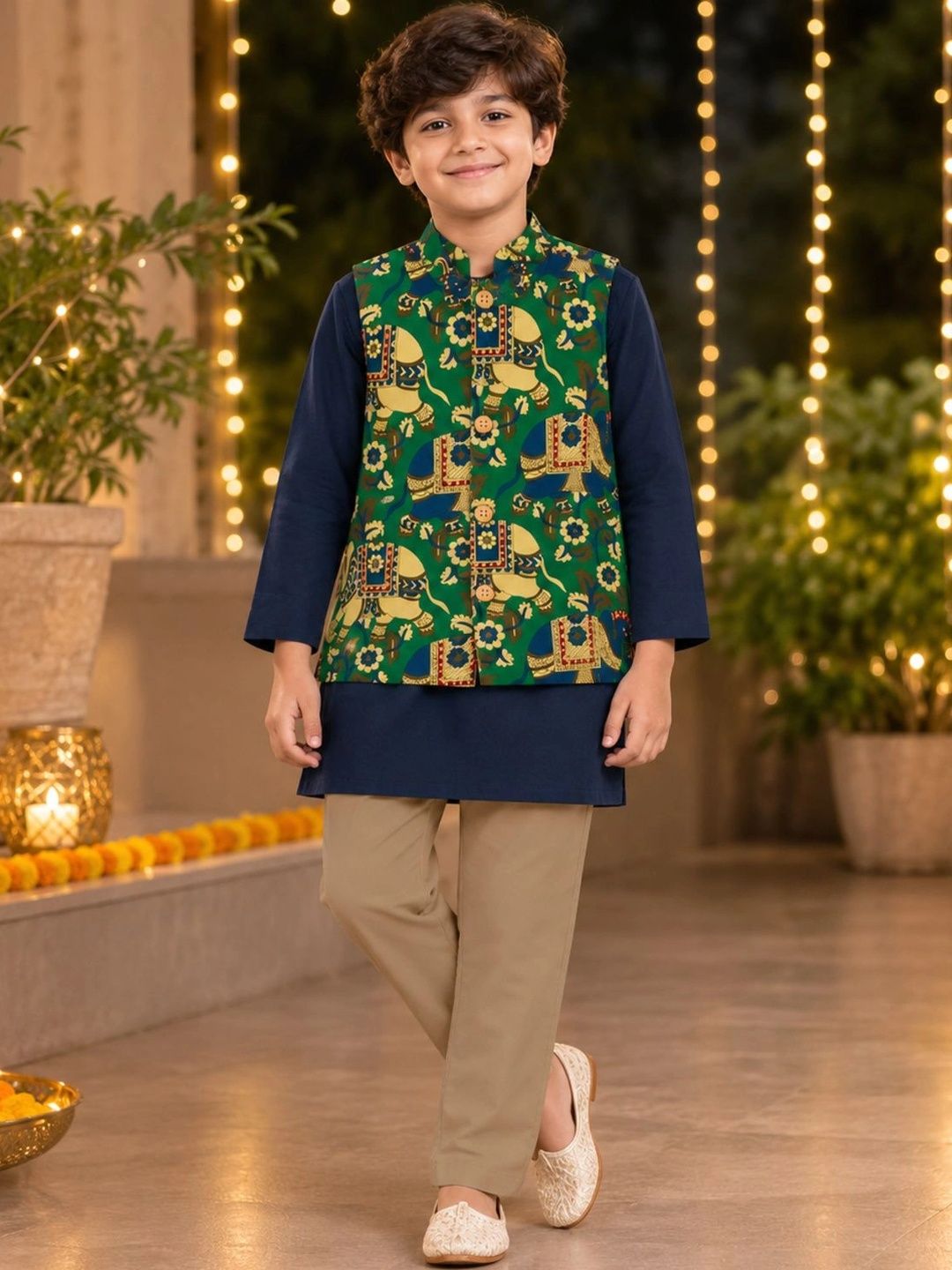 The Magic Wand Boys Ethnic Motifs Regular Pure Cotton Kurta with Trousers-picture-38