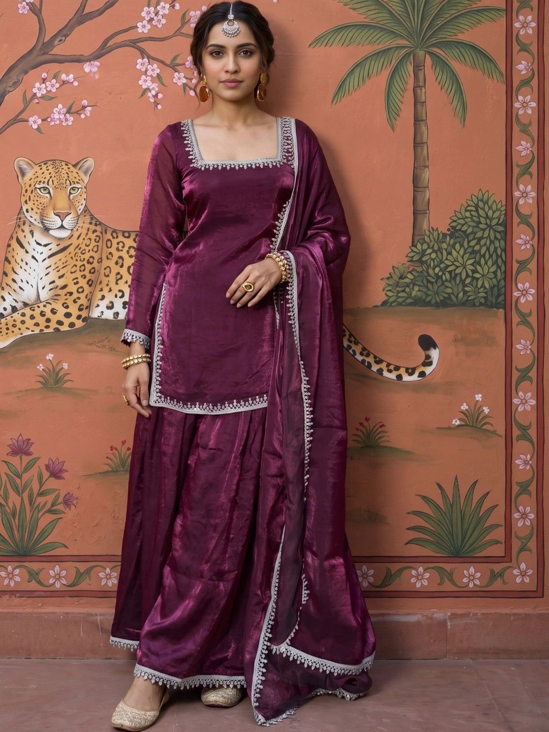 Sangria Women Regular Thread Work Kurta with Palazzos & With Dupatta-image-12
