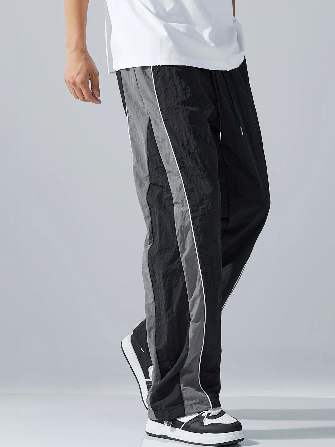 Loomzy Men Regular Fit Colourblocked Dry Fit Training Track Pants-picture-33