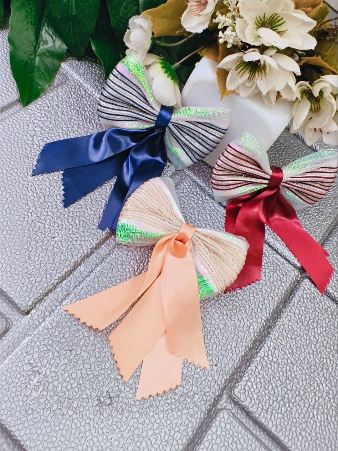 STING BEE Women Set of 3 Embellished Hair Accessory Set-image-5