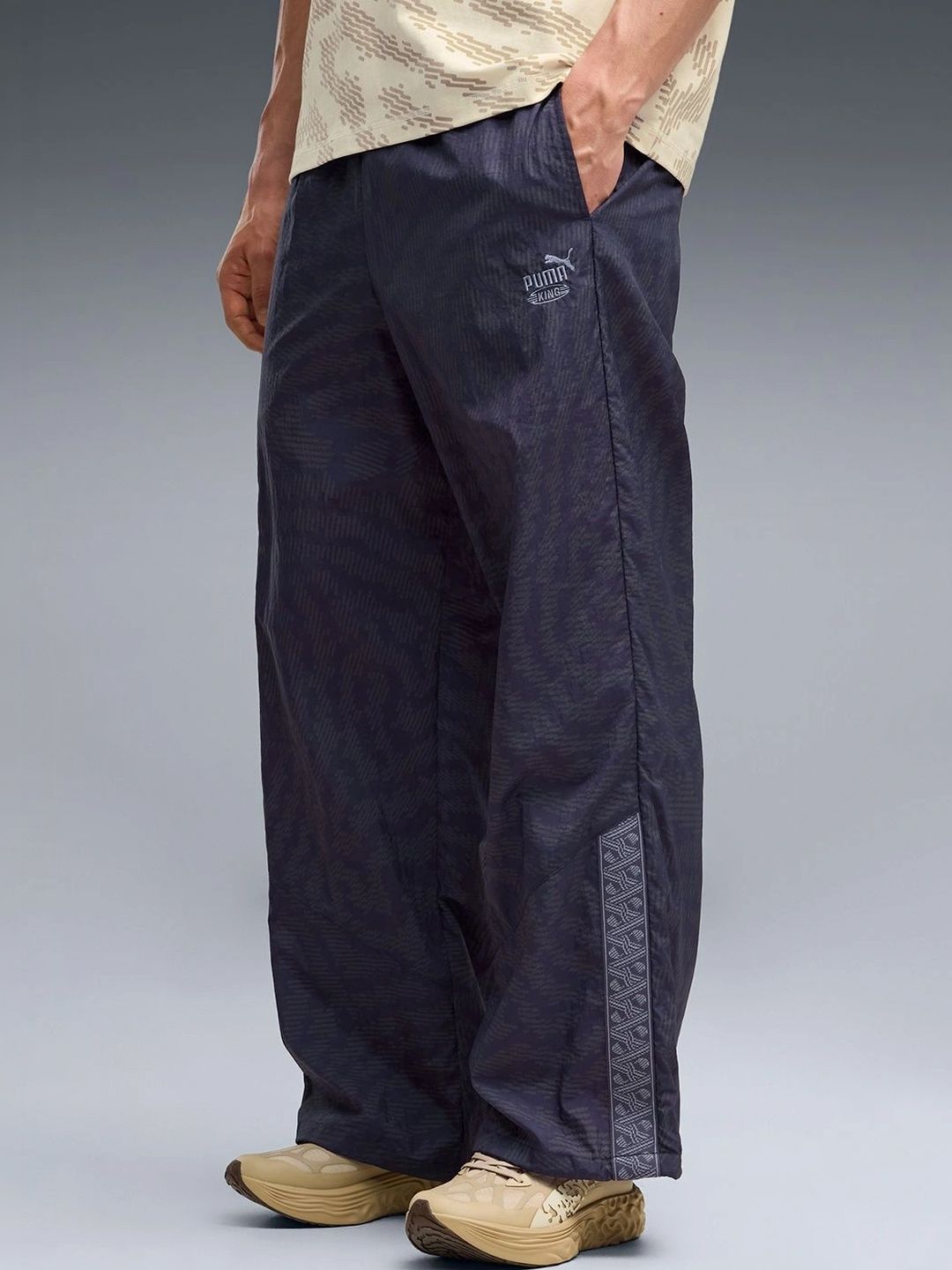 Puma Men Relaxed Fit Brand Logo Football Track Pants-picture-37