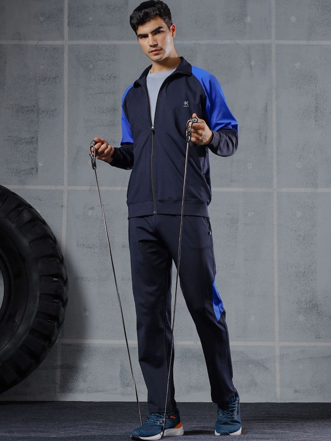 HRX by Hrithik Roshan Colourblocked Polo Collar Tracksuits-picture-36