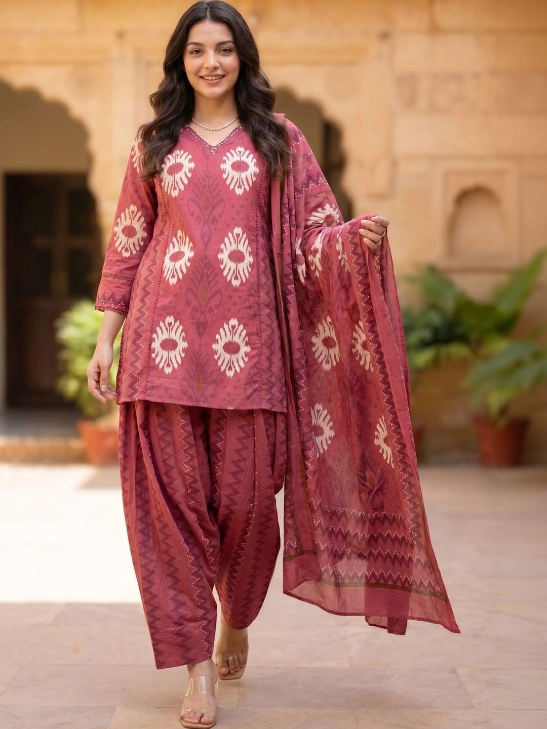 Woomn Women Ethnic Motifs Printed Regular Pure Cotton Kurta with Patiala & With Dupatta-picture-4