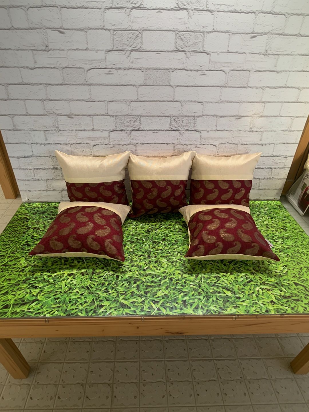 Pink Parrot Multicoloured Set of 5 Square Cushion Covers-picture-27