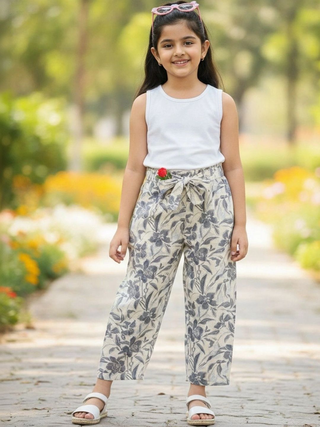 V-Mart Girls Floral Printed Palazzos-picture-32