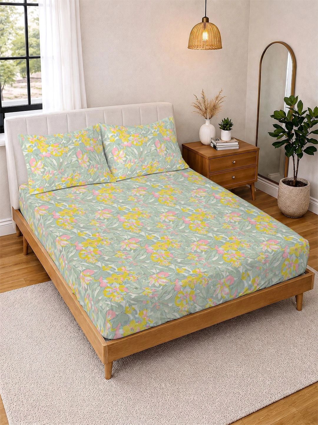 KLOTTHE Green Floral 300 TC King Bedsheet with 2 Pillow Covers-picture-18