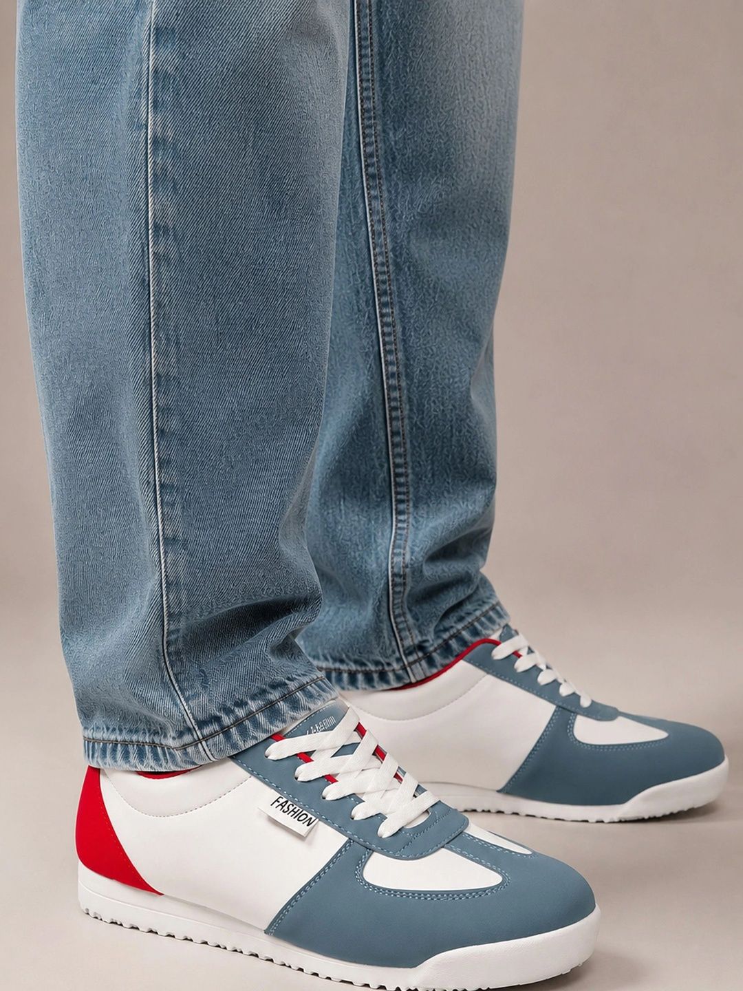 Layasa Men Colourblocked Sneakers-picture-23
