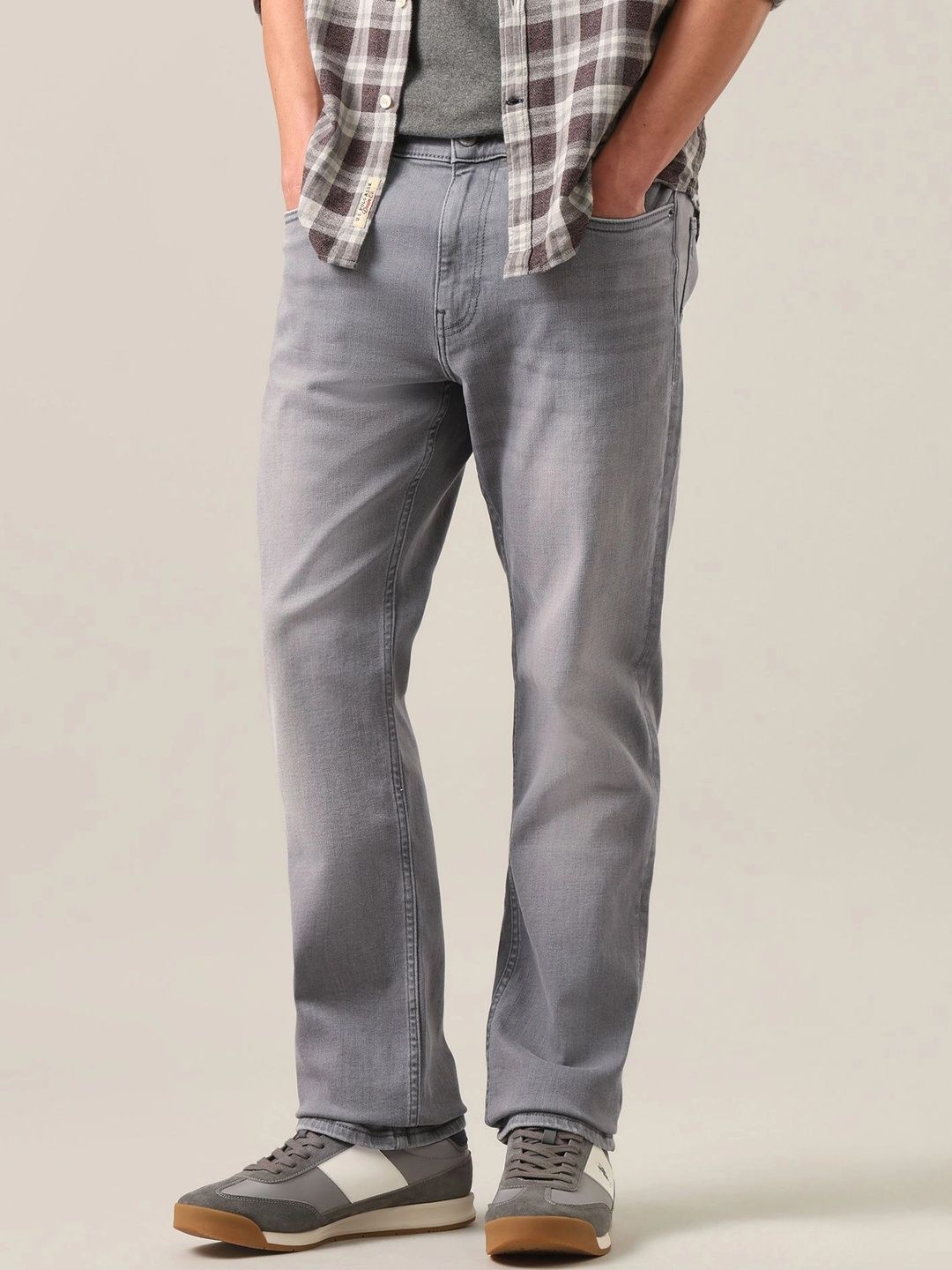U.S. Polo Assn. Denim Co. Men Straight Fit Mid-Rise Light Fade Stretchable Jeans-picture-11