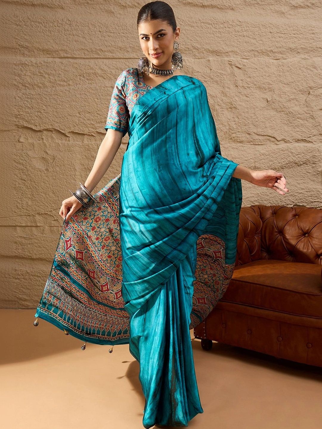 Sangria Ethnic Motifs Poly Crepe Designer Block Print Saree-picture-40