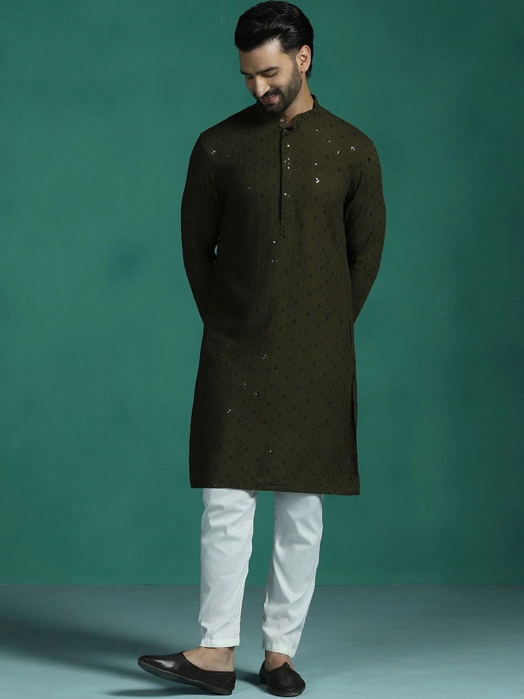 Zavaya Men Sequinned Kurta-picture-58