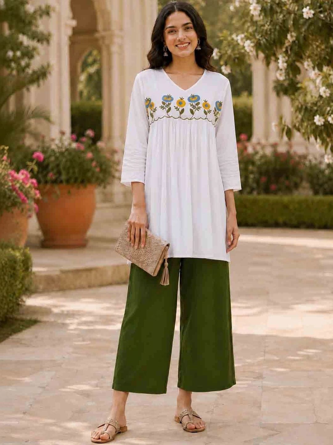 Moda Rapido Floral Embroidered Cotton Blend Top-picture-34