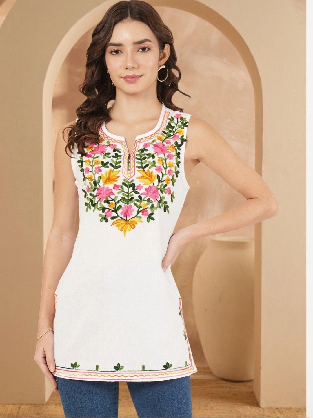 Anouk Rustic Floral Embroidered V-Neck Thread Work Pure Cotton Blend Khadi Thread Work Kurti-picture-11