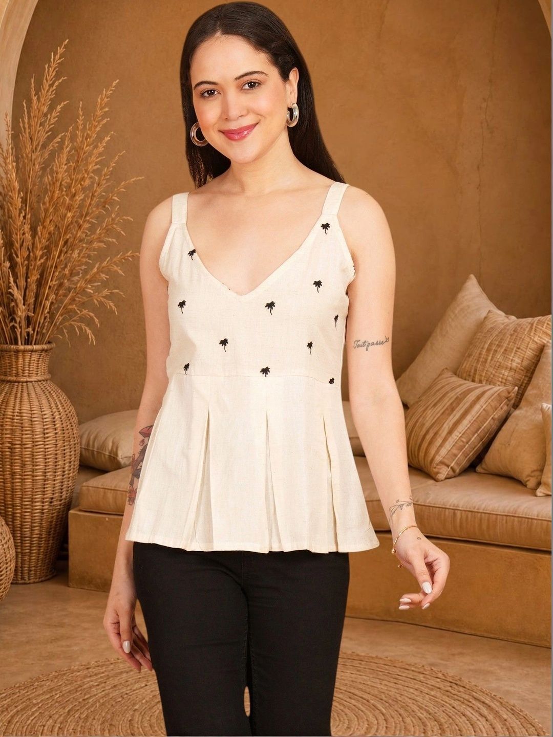 Anouk Rustic Botanical Embroidered V-Neck Pure Cotton Blend Khadi Kurti-picture-23