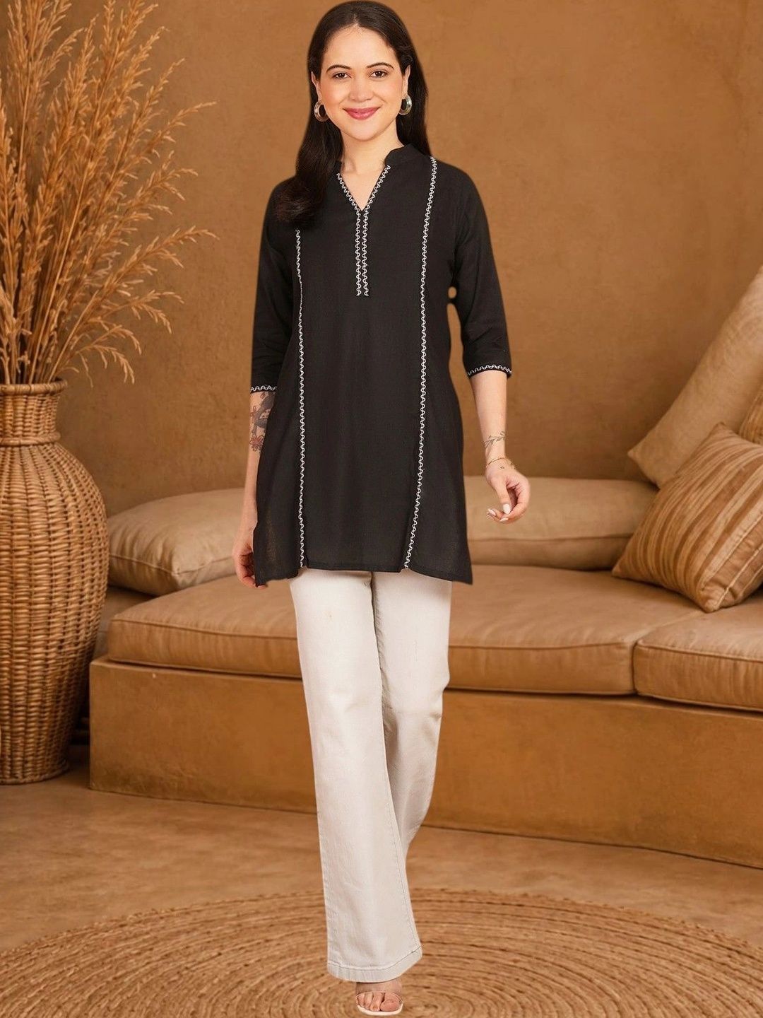 Anouk Rustic Embroidered V-Neck Thread Work Pure Cotton Blend Khadi Thread Work Kurti-picture-58