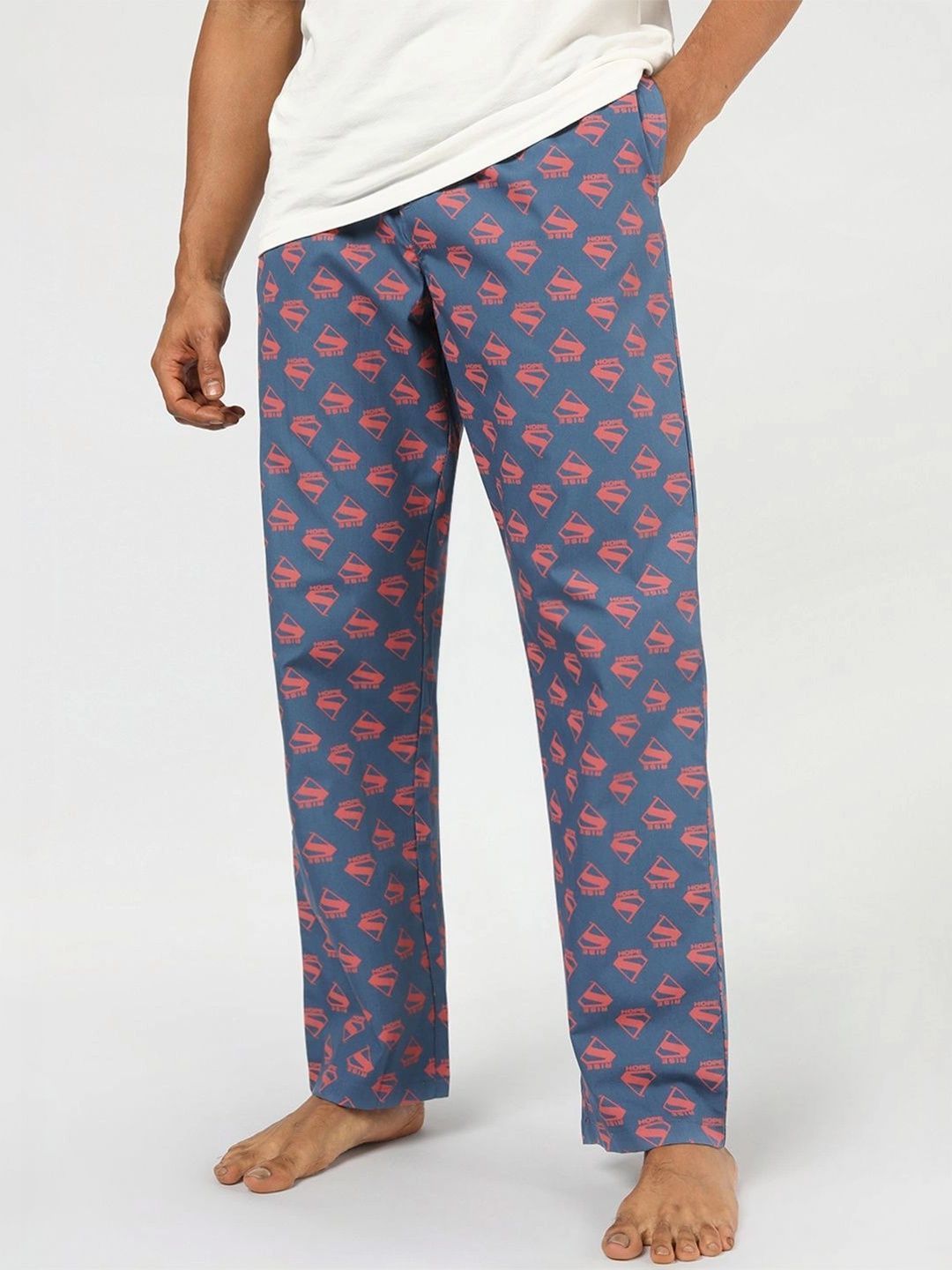 Bewakoof Men's Blue Superman All Over Printed Pyjamas-picture-20
