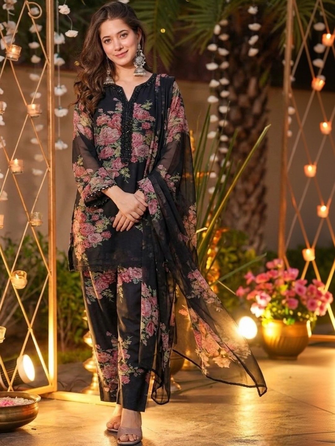 Sangria Women Floral Printed Regular Kurta with Trousers & With Dupatta-picture-47