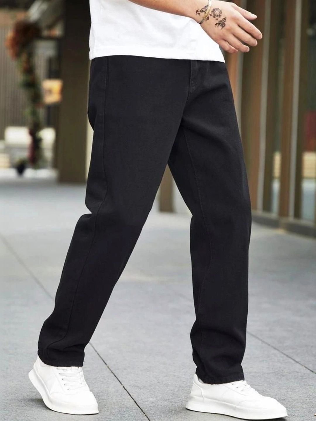 FLAYING Men Loose Relaxed Fit Mid-Rise Jeans-picture-16