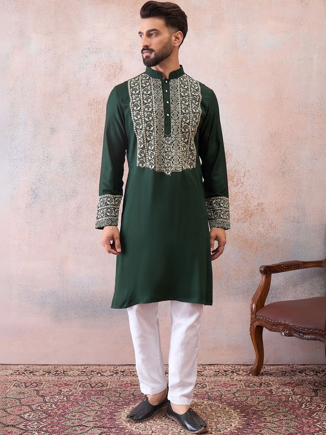 House of Pataudi Men Embroidered Thread Work Kurta-picture-32